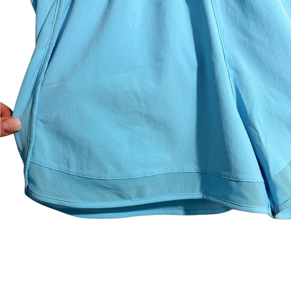 Athleta NWT Blue High Rise Racer Run 3” Shorts - Small - Picture 6 of 11